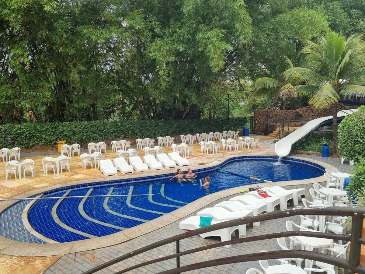 Aparthotel Flat 317 Golden Dolphin Express Caldas Novas Exterior foto