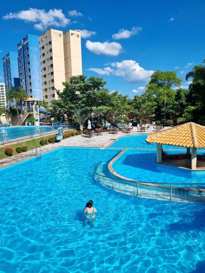 Aparthotel Flat 317 Golden Dolphin Express Caldas Novas Exterior foto